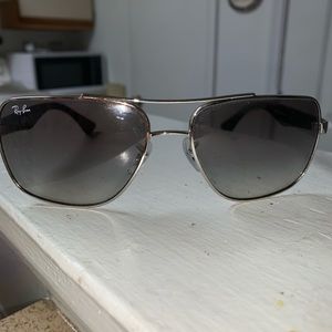 Men’s Ray-Ban Sunglasses
